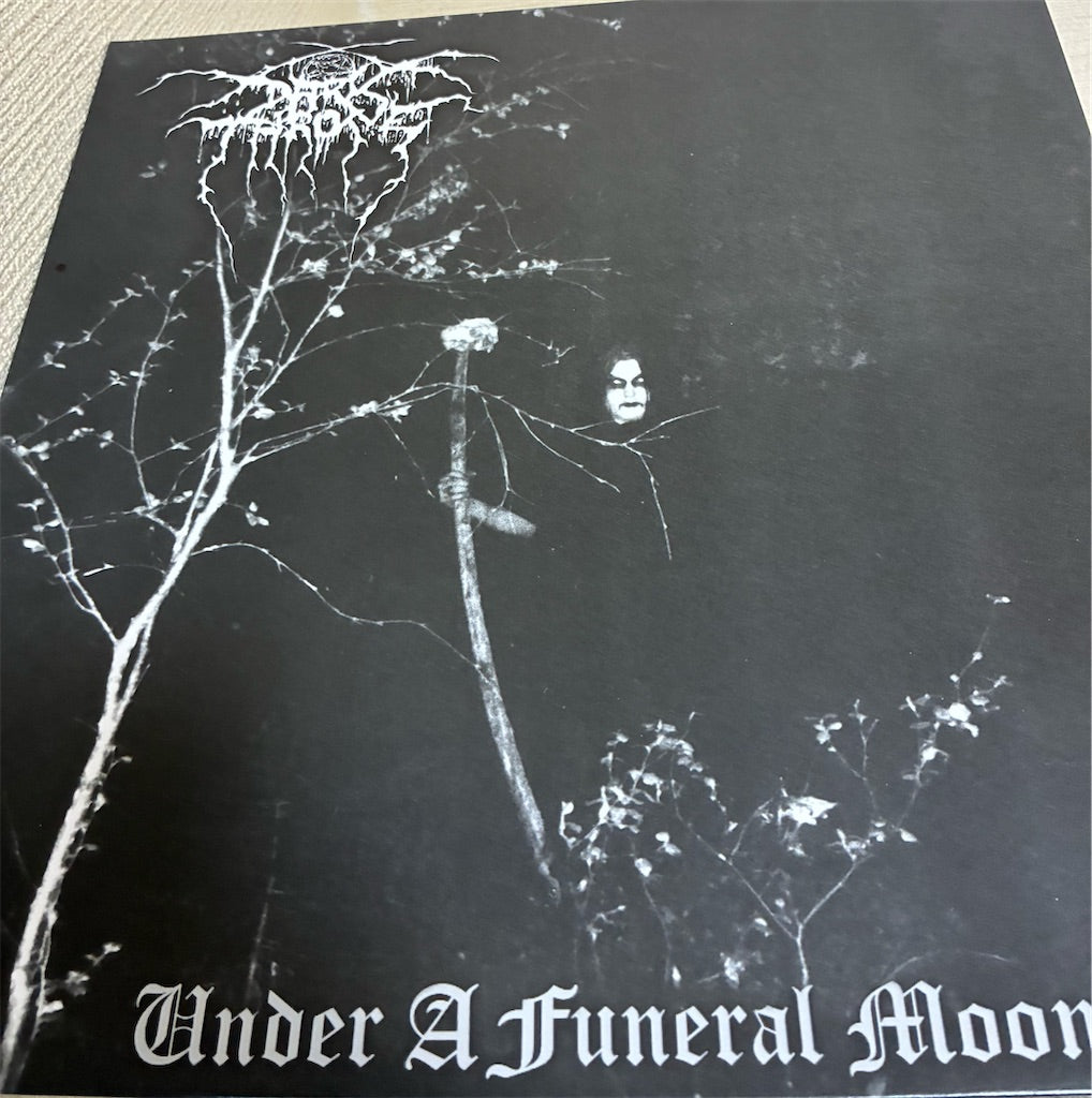 Darkthrone【Under A Funeral Moon】中古レコード